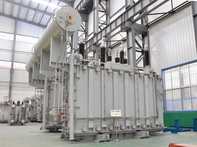 昆明110KV级大型电力变压器